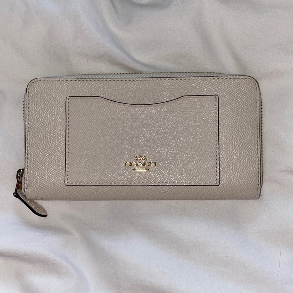 Champagne Coach wallet